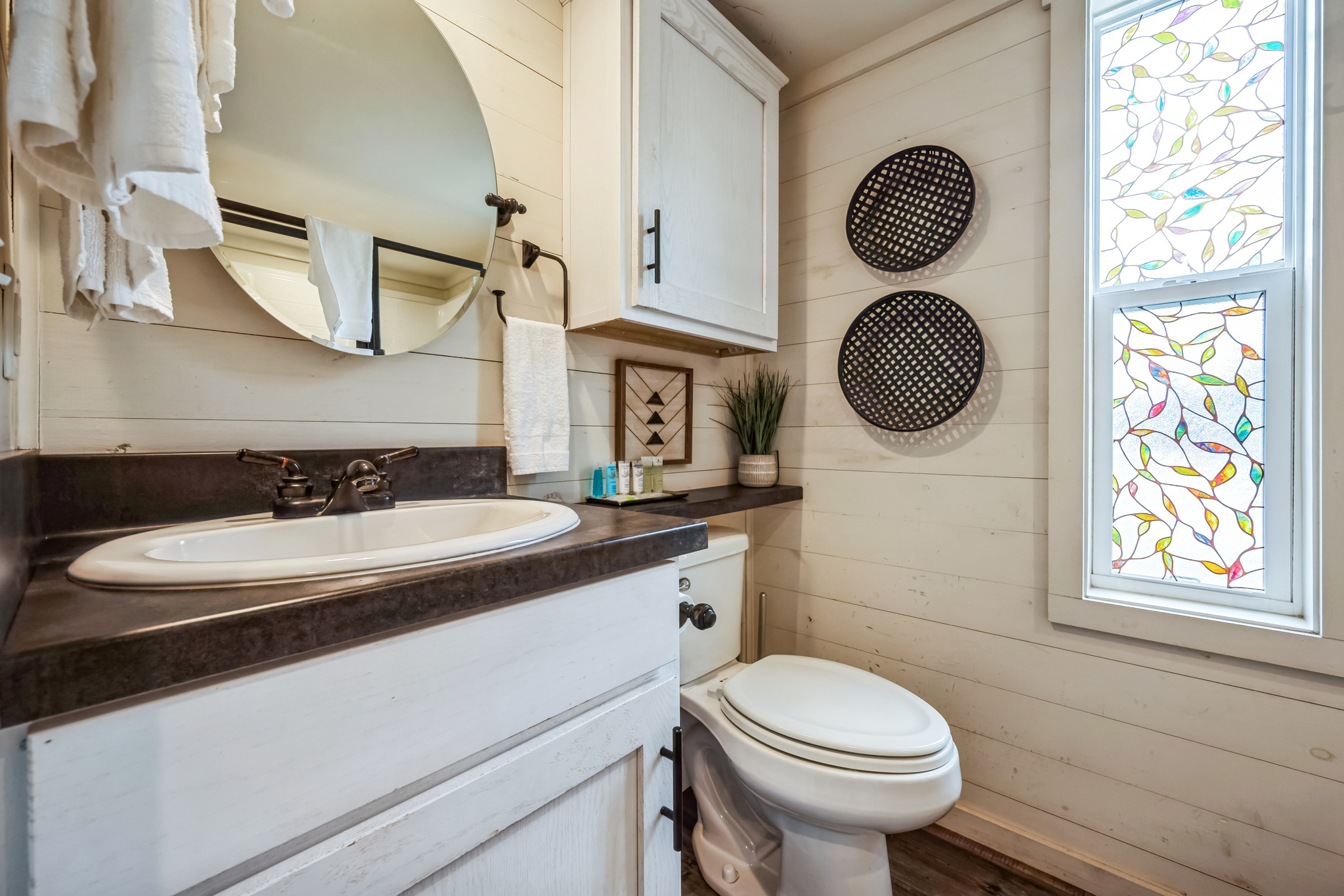 Canoga_Ave_Austin_TX_78724_USA-Bathroom-DSC_6721
