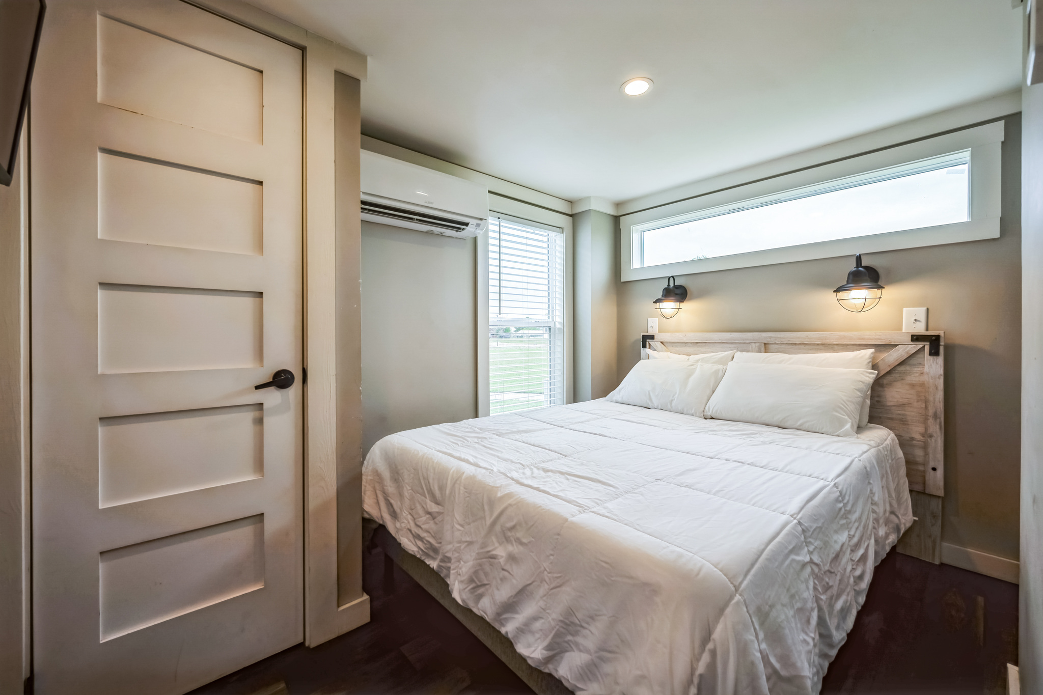 Canoga_Ave_Austin_TX_78724_USA-Bedroom-DSC_6701